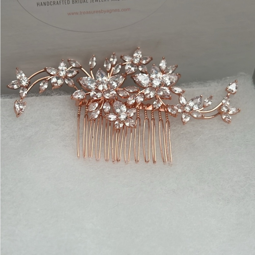Wedding 💒 hair bling 💍- gorgeous hair comb